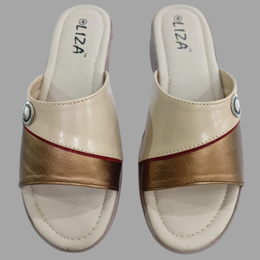 A pair of women's casual chappals with brown straps and flat soles. 👡